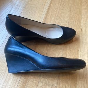 Calvin Klein women leather shoes